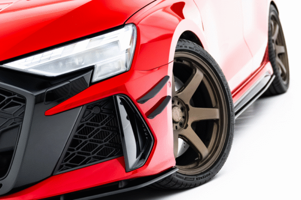 Esistange tiivad (Canards) Audi RS3 Sedaan 8Y Facelift