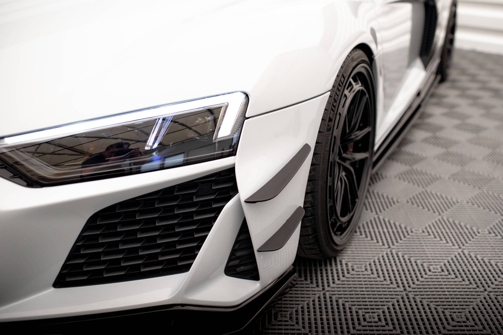 Esistange tiivad (Canards) Audi RS3 / R8