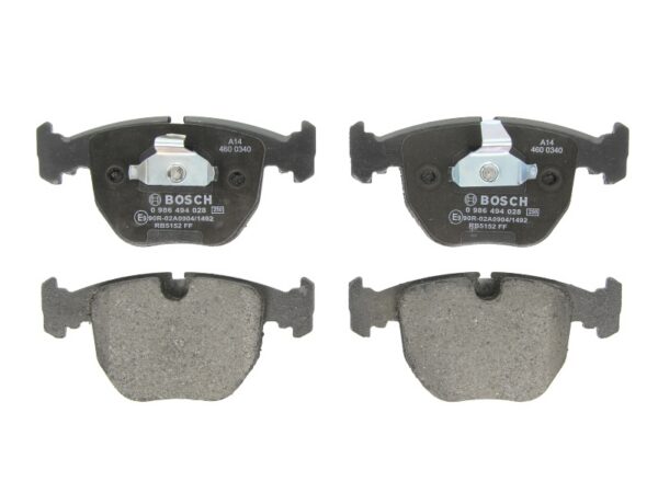 Piduriklotsid esisild BOSCH Bmw E39 E38 E53 0986494028 PAKENDI DEFEKT