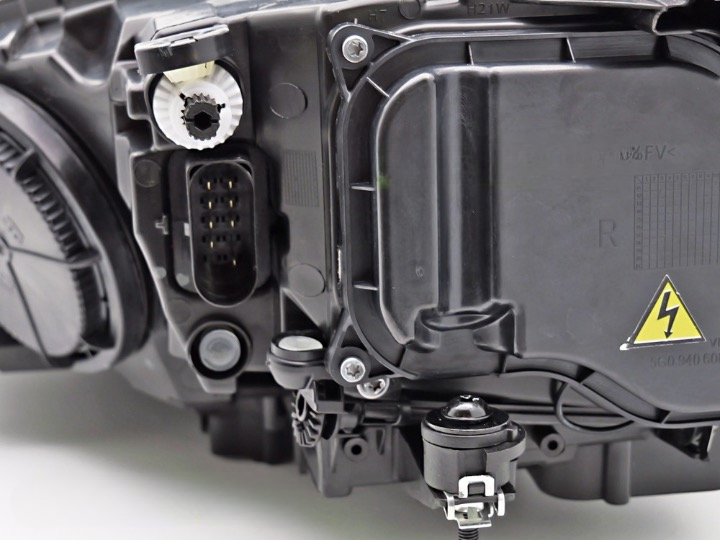 Täis-Led esituled VW GOLF 7 12-17 Halogeentulede asendamiseks! - Image 6