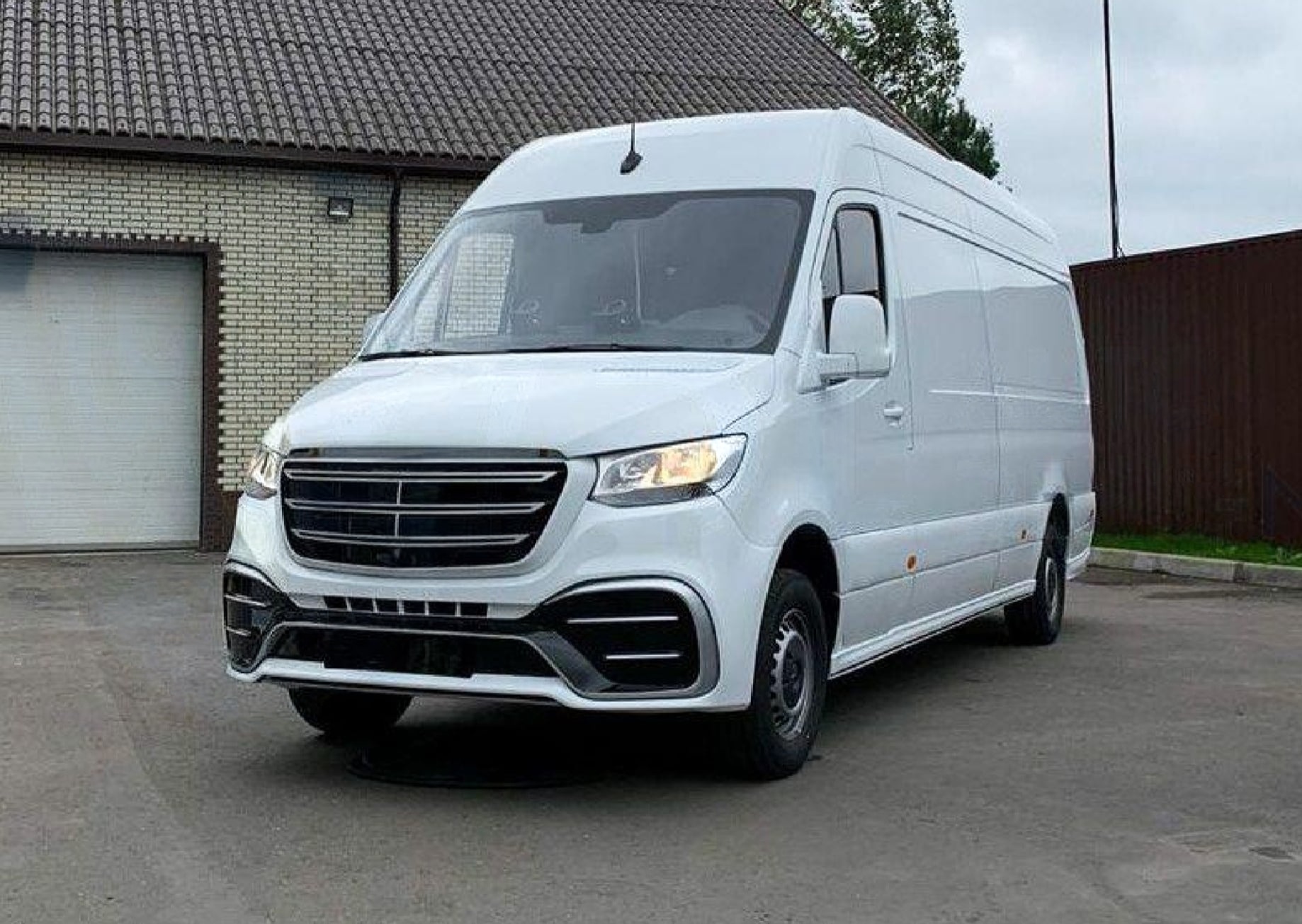 Küljelaiendid Mercedes Benz Sprinter W907 W910 18-25